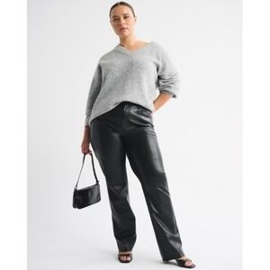 Abercrombie‎ & Fitch Curve Love High Rise 90s Straight faux Leather Pant size 14